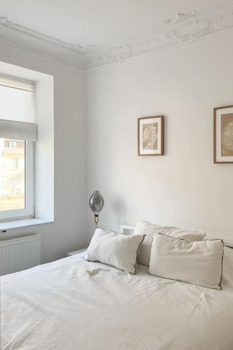 Mid-century, Artistic Apartment, National Stadium Warschau